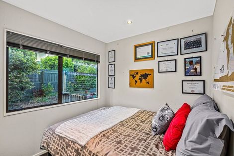Photo of property in 119 West Harbour Drive, West Harbour, Auckland, 0618