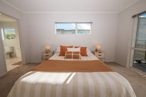 Photo of property in 11 Christine Drive, Coopers Beach, 0420