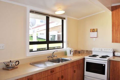 Photo of property in 61 Barrier View Road, Leigh, 0985