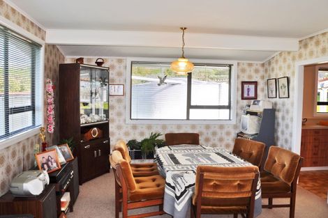 Photo of property in 61 Barrier View Road, Leigh, 0985