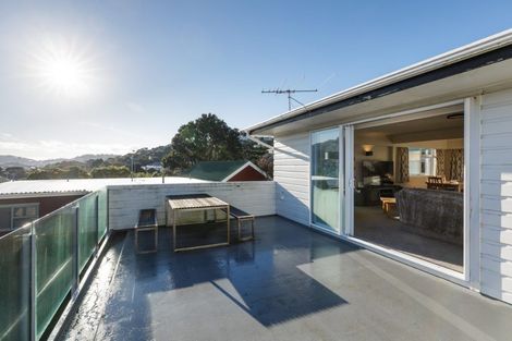 Photo of property in 7 Krishna Way, Khandallah, Wellington, 6035