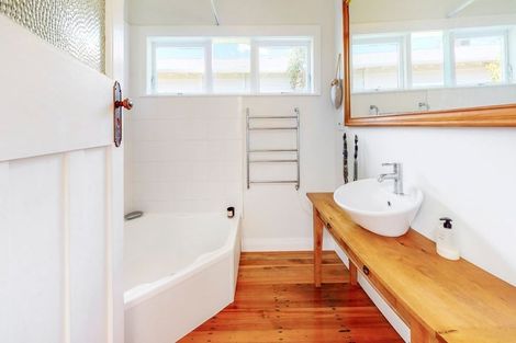 Photo of property in 44 Kenya Street, Ngaio, Wellington, 6035