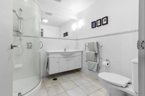 Photo of property in Anchorage Apartments, 311/36 Victoria Road, Mount Maunganui, 3116