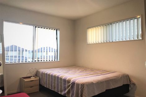 Photo of property in 38 Hollowout Street, Takanini, 2112