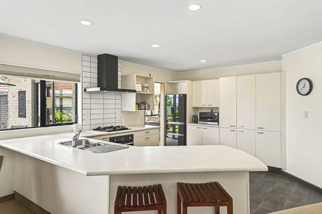 Photo of property in 44 Hadleigh Court, Paraparaumu, 5032