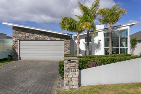 Photo of property in 16 Scott Drive, Nukuhau, Taupo, 3330