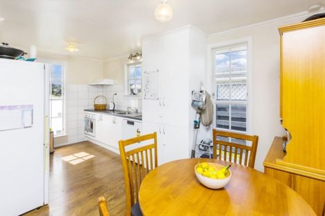 Photo of property in 35 Tacoma Drive, Totara Park, Upper Hutt, 5018