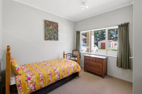 Photo of property in 450 Waitarere Beach Road, Waitarere, Levin, 5574