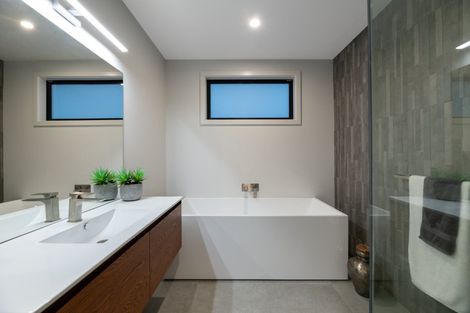 Photo of property in 99 The Boulevard, Papamoa Beach, Papamoa, 3118