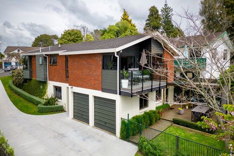 Photo of property in 4 Dorothy Place, Hillcrest, Hamilton, 3216