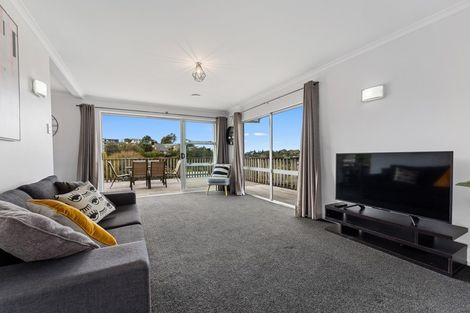 Photo of property in 39 Maratahu Street, Westown, New Plymouth, 4310