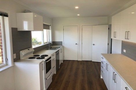 Photo of property in 3 Alton Avenue, Hillcrest, Auckland, 0627