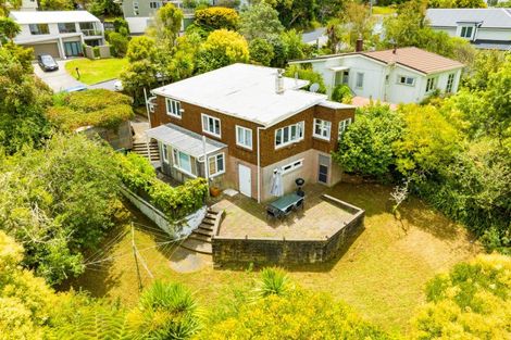 Photo of property in 12 Korotaha Terrace, Rothesay Bay, Auckland, 0630