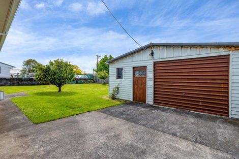 Photo of property in 72 Reid Avenue, Hawera, 4610