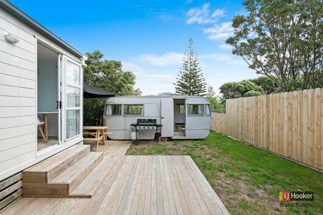 Photo of property in 37 Seaforth Road, Waihi Beach, 3611