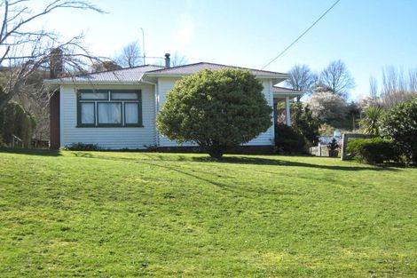 Photo of property in 50 Kiwi Road, Taihape, 4720