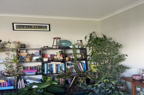 Photo of property in 4 Kerewhenua Crescent, Hobsonville, Auckland, 0616