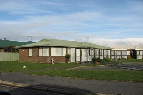 Photo of property in 5 Mcauley Place, Waikiwi, Invercargill, 9810