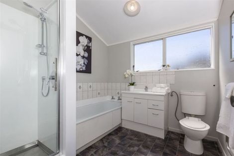 Photo of property in 11a Warrimoo Street, Paraparaumu, 5032