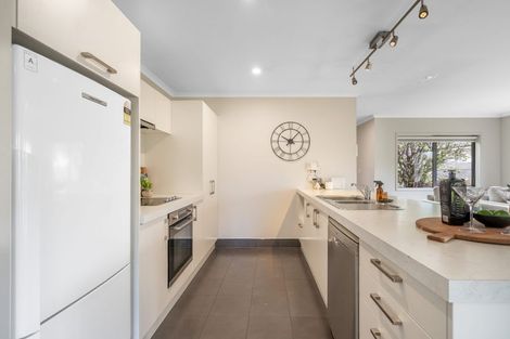 Photo of property in 49 Melbourne Street, Windsor, Invercargill, 9810