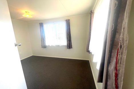Photo of property in 49 Thatcher Street, Castlecliff, Whanganui, 4501
