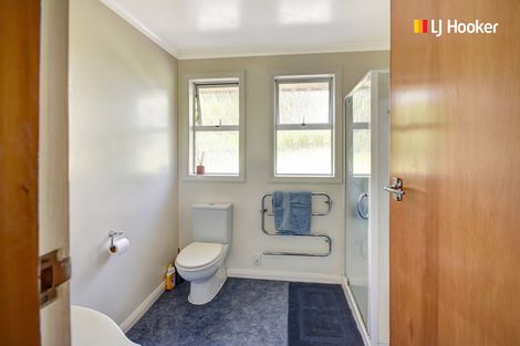 Photo of property in 85 Kaikorai Valley Road, Glenross, Dunedin, 9011