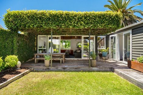 Photo of property in 9b Pukeora Avenue, Remuera, Auckland, 1050