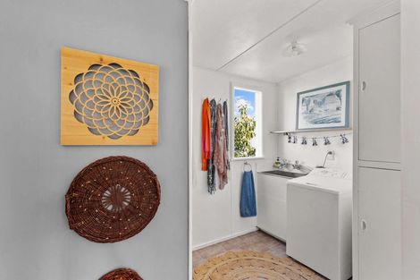 Photo of property in 1013 Willowpark Road North, Mayfair, Hastings, 4122