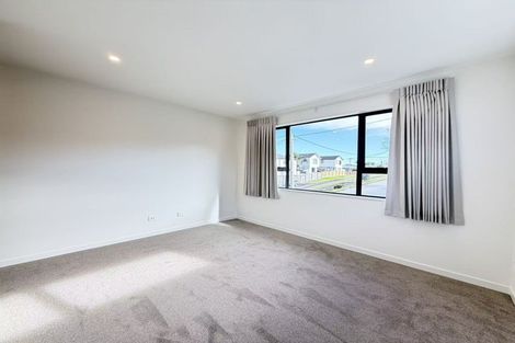 Photo of property in 12a Gordon Avenue, Milford, Auckland, 0620