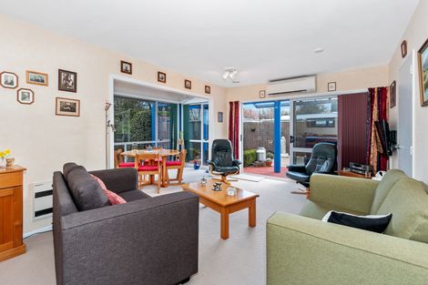 Photo of property in 132b Warren Crescent, Hillmorton, Christchurch, 8025