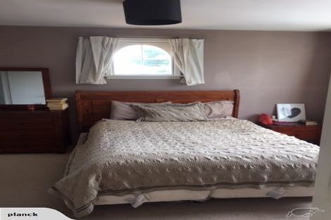 Photo of property in 12 Ladbrokes Place, Fendalton, Christchurch, 8052