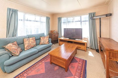 Photo of property in 19 Bignell Street, Gonville, Whanganui, 4501