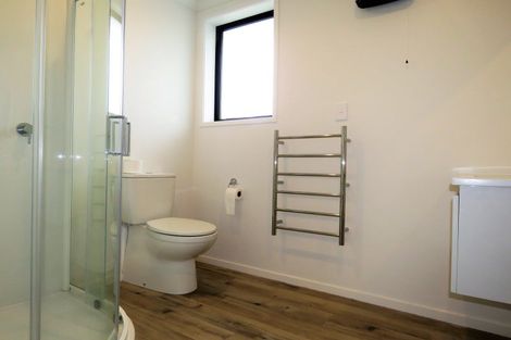 Photo of property in 90 Derby Street, Westport, 7825