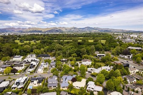 Photo of property in 17 Desmond Street, Merivale, Christchurch, 8014