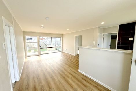 Photo of property in 1/45 The Avenue, Lynfield, Auckland, 1042
