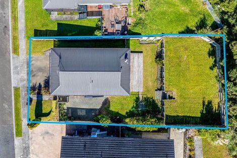 Photo of property in 58 Albatross Close, Whitby, Porirua, 5024