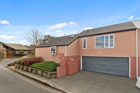 Photo of property in 132b Warren Crescent, Hillmorton, Christchurch, 8025
