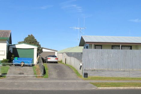 Photo of property in 51 Crawshaw Drive, Nawton, Hamilton, 3200