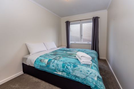 Photo of property in 201 Memorial Avenue, Burnside, Christchurch, 8053