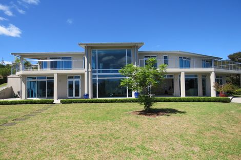 Photo of property in 38 Rarere Terrace, Kerikeri, 0230