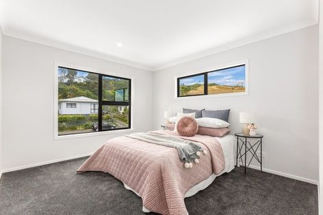 Photo of property in 142 Jamaica Drive, Grenada North, Wellington, 5028