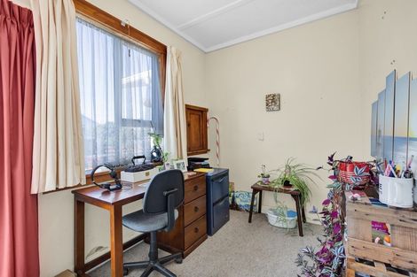 Photo of property in 22 Princes Street, Fitzroy, New Plymouth, 4312