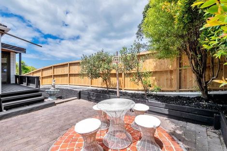 Photo of property in 2/18 Long Bay Drive, Torbay, Auckland, 0630