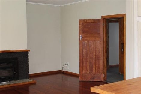 Photo of property in 18 Brookes Terrace, Waitara, 4320