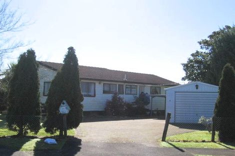 Photo of property in 31 Pukeroa Place, Papakura, 2110