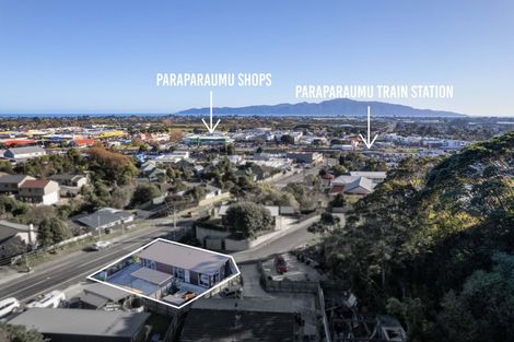 Photo of property in 39 Ruapehu Street, Paraparaumu, 5032