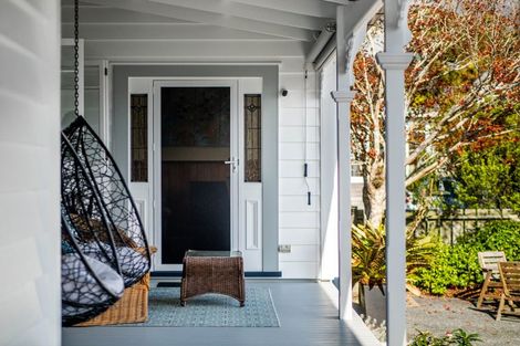 Photo of property in 5 Beresford Street, Russell, 0202