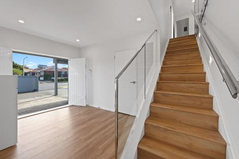 Photo of property in 23 Galsworthy Place, Bucklands Beach, Auckland, 2014