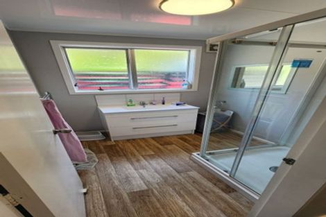 Photo of property in 1/80 Airlie Road, Plimmerton, Porirua, 5026