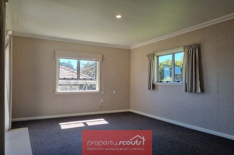Photo of property in 8 Lismore Street, Strandon, New Plymouth, 4312